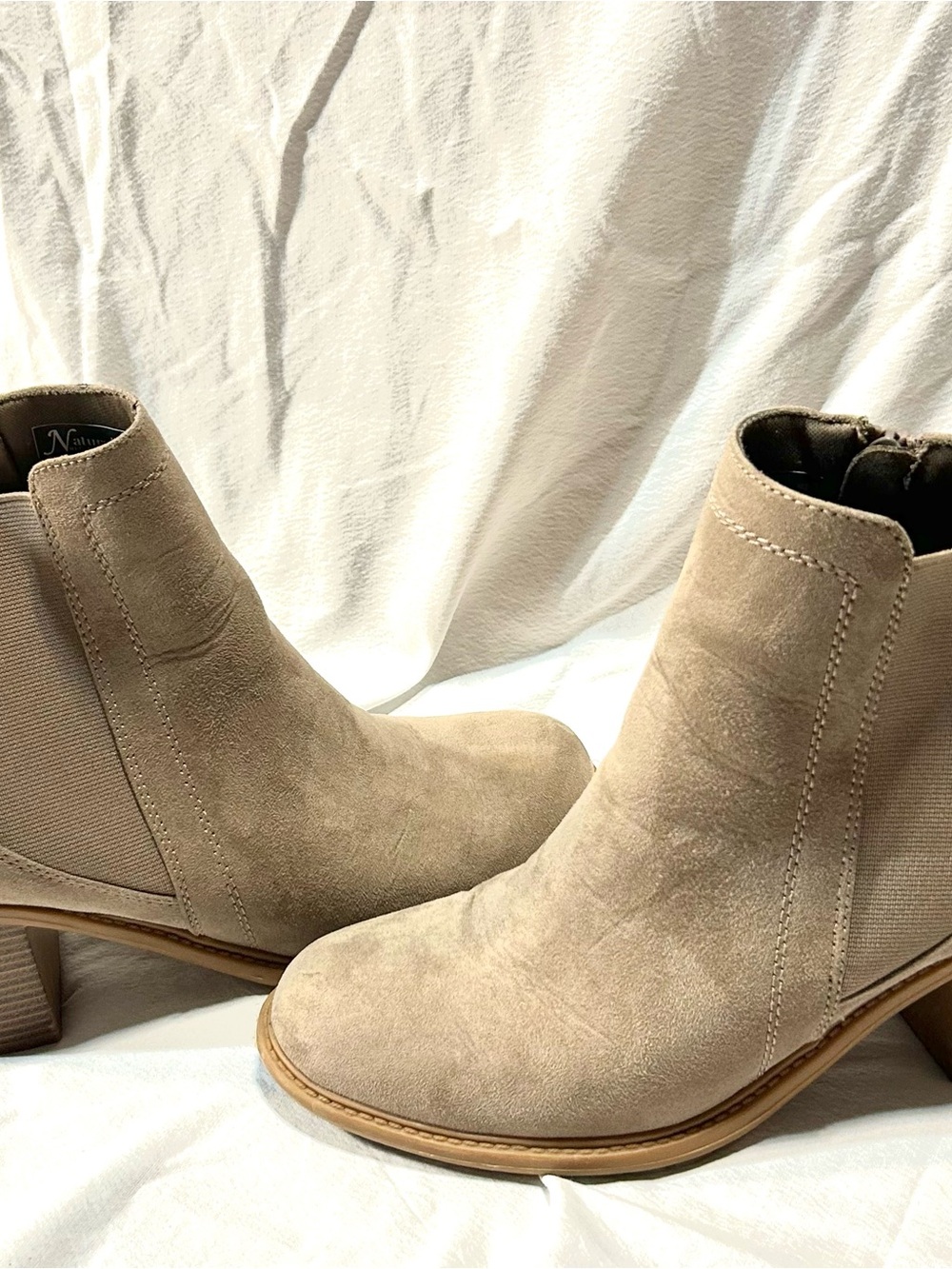 Classic Women's Ankle Boot - Beige Suede